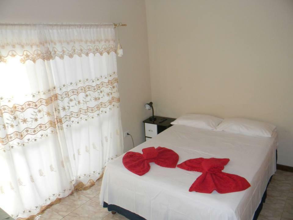 Apart Hotel El Duende Puerto Iguazu Exterior photo